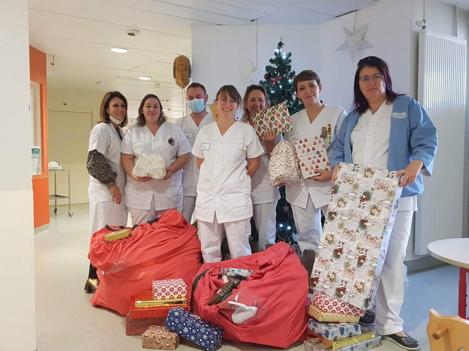 Remise des cadeaux au personnel hospitalier - Dole 2022